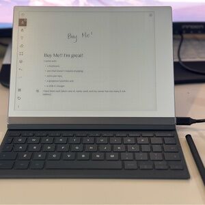 Remarkable 2 E-Ink Tablet with Leather Typefolio and Stylus